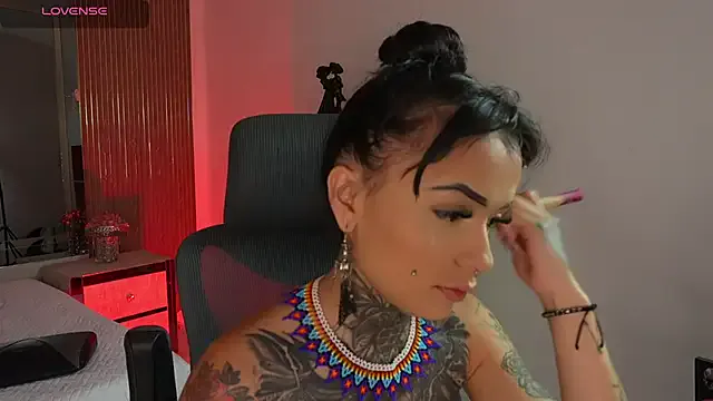 CleeoAdams_ on StripChat