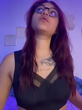 Daliila_11 — MAKE ME CUM DADDY