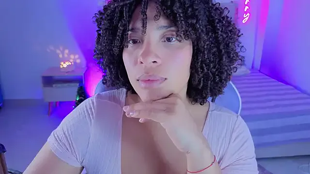 DannaBerry on StripChat