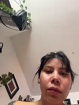 EemaHaruki on StripChat