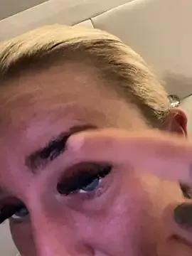 EllieMaeBaby — Naughty oil show 