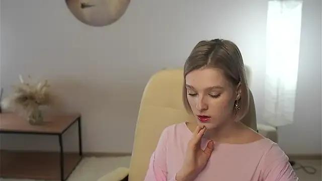 EvitaMull — My hands on my thighs