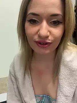 GangBangKitty on StripChat 