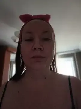 GoddessLara on StripChat