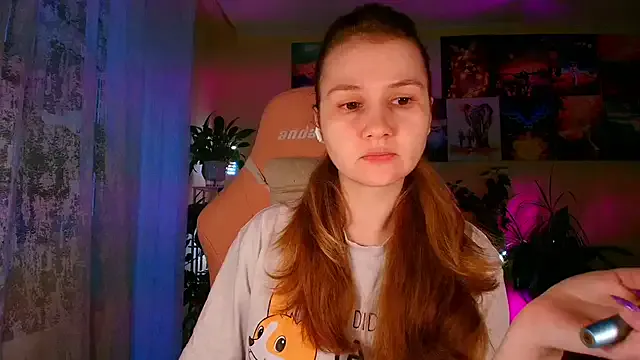 GoodWitch_ on StripChat