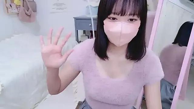 HANApipi on StripChat 