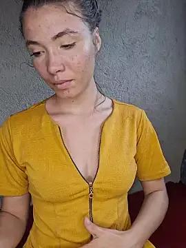 HelenHoltz — Squirttt  