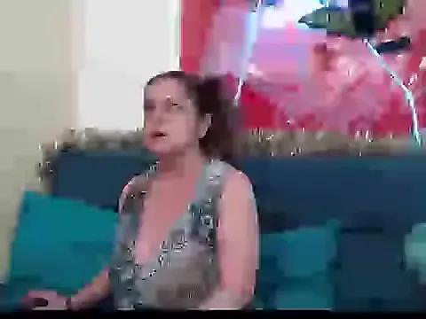 liliimilf on StripChat 