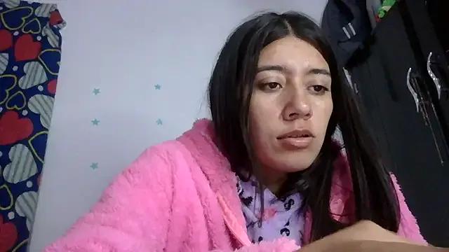 Madow_Lu — show tits