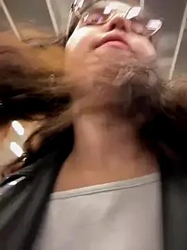 meow_girl — lick u!