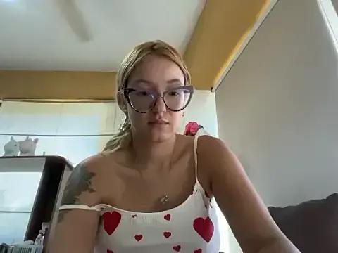 Mermaid-hana on StripChat 