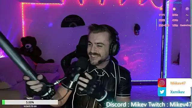 Mikev — Double live ! 20 fesses !