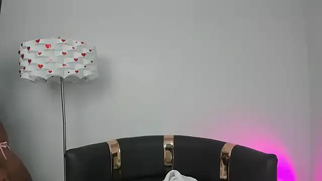 miss__allison on StripChat 