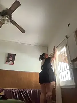 Mizztikaa on StripChat