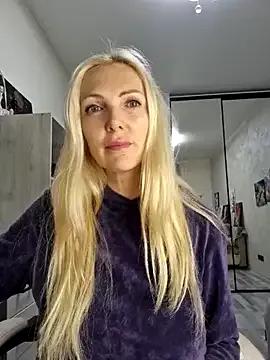 Monna — Warm Me ap Make Me bigSquirtFontan