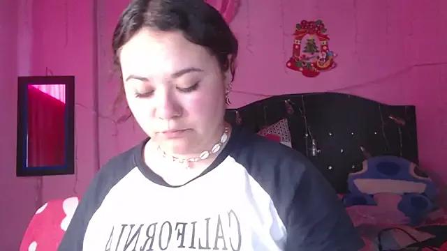 NikkiRous_ on StripChat 