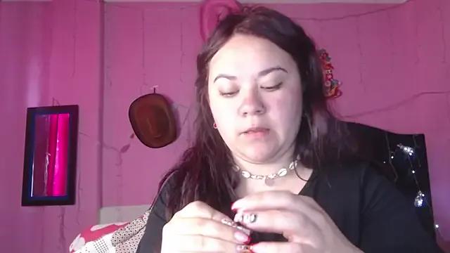 NikkiRous_ on StripChat 