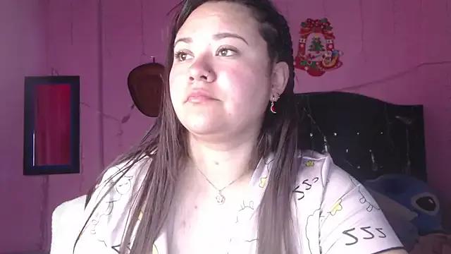 NikkiRous_ on StripChat 