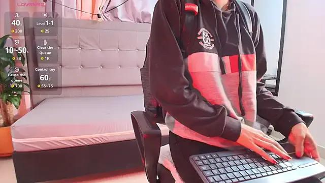 saray_reese on StripChat 