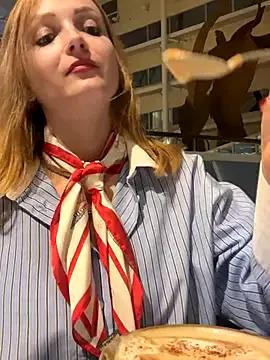 SneakyDomina_Tattii — squirt at public bar  ubder Table moan