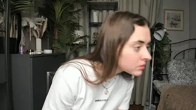 ThelmaJusto — Take off skirt and slap ass^^