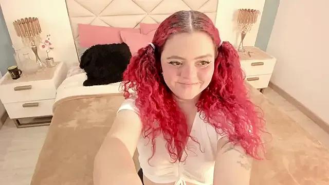 Twwiiggy on StripChat 