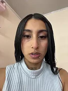 Violeet-Smith — rub my ass and salive